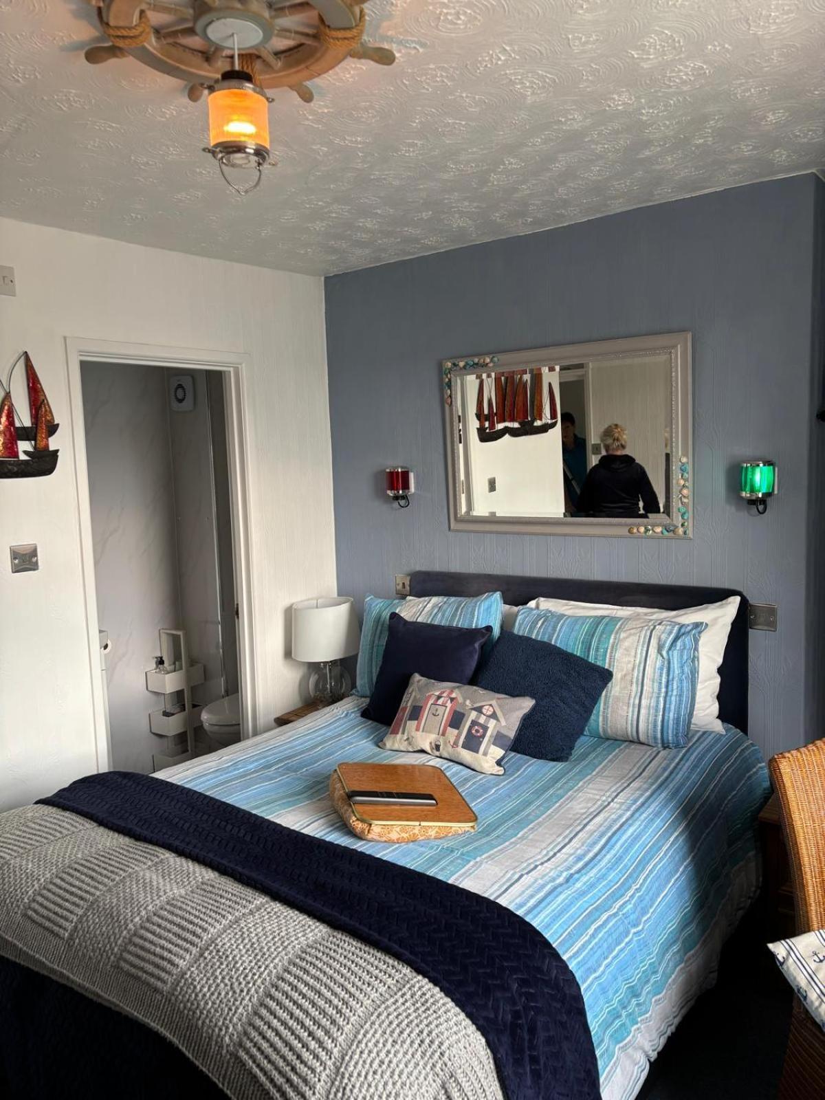 The Ocean Guest House Веймут Екстер'єр фото
