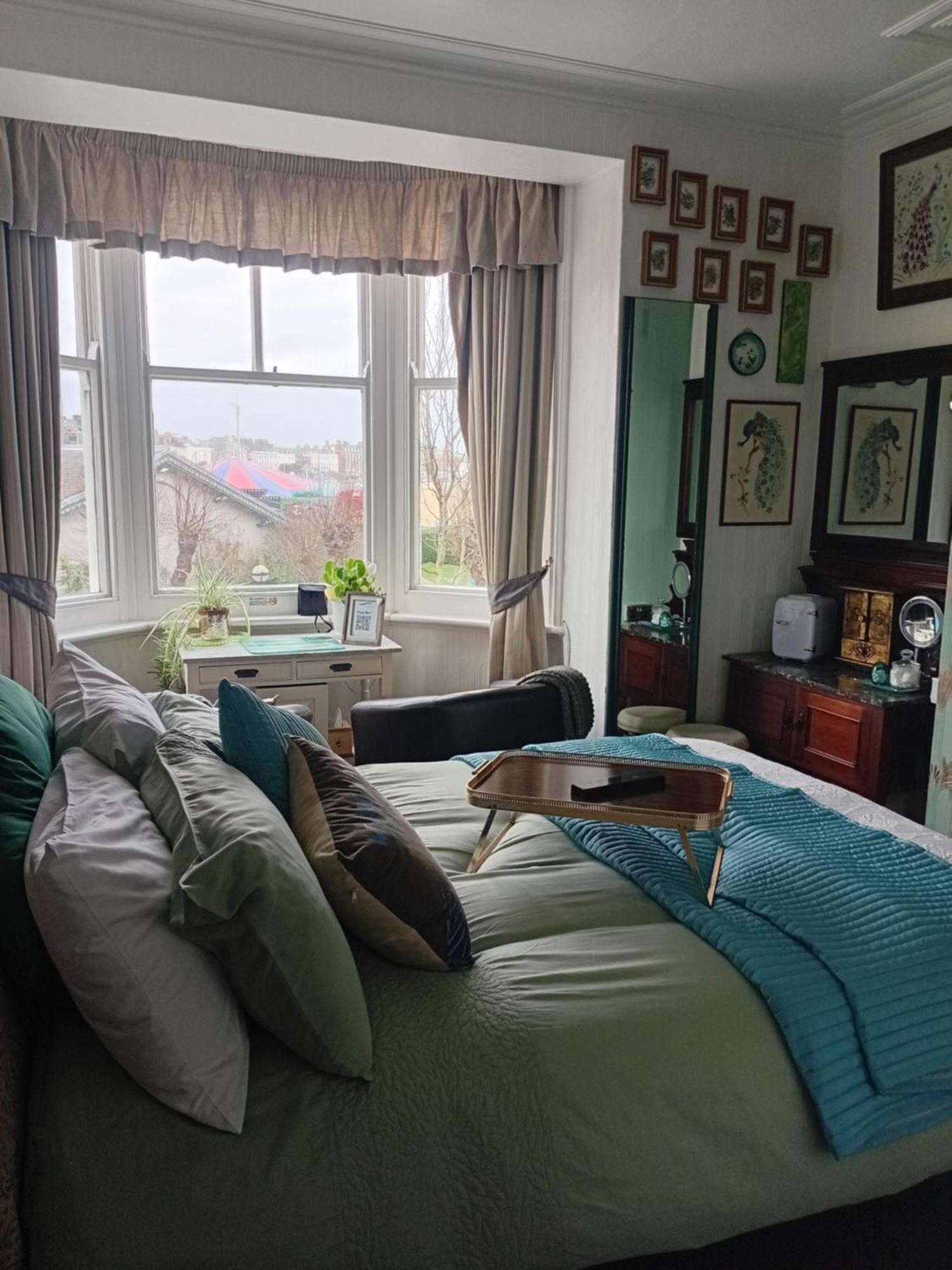 The Ocean Guest House Веймут Екстер'єр фото